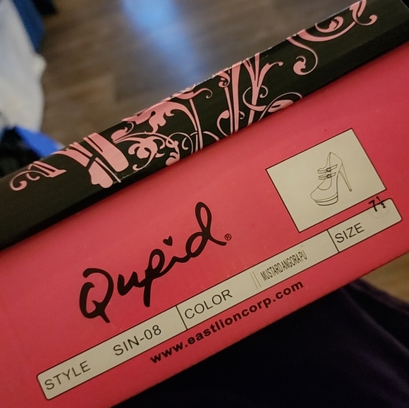 Women's vintage high heels - Picture 3 of 3